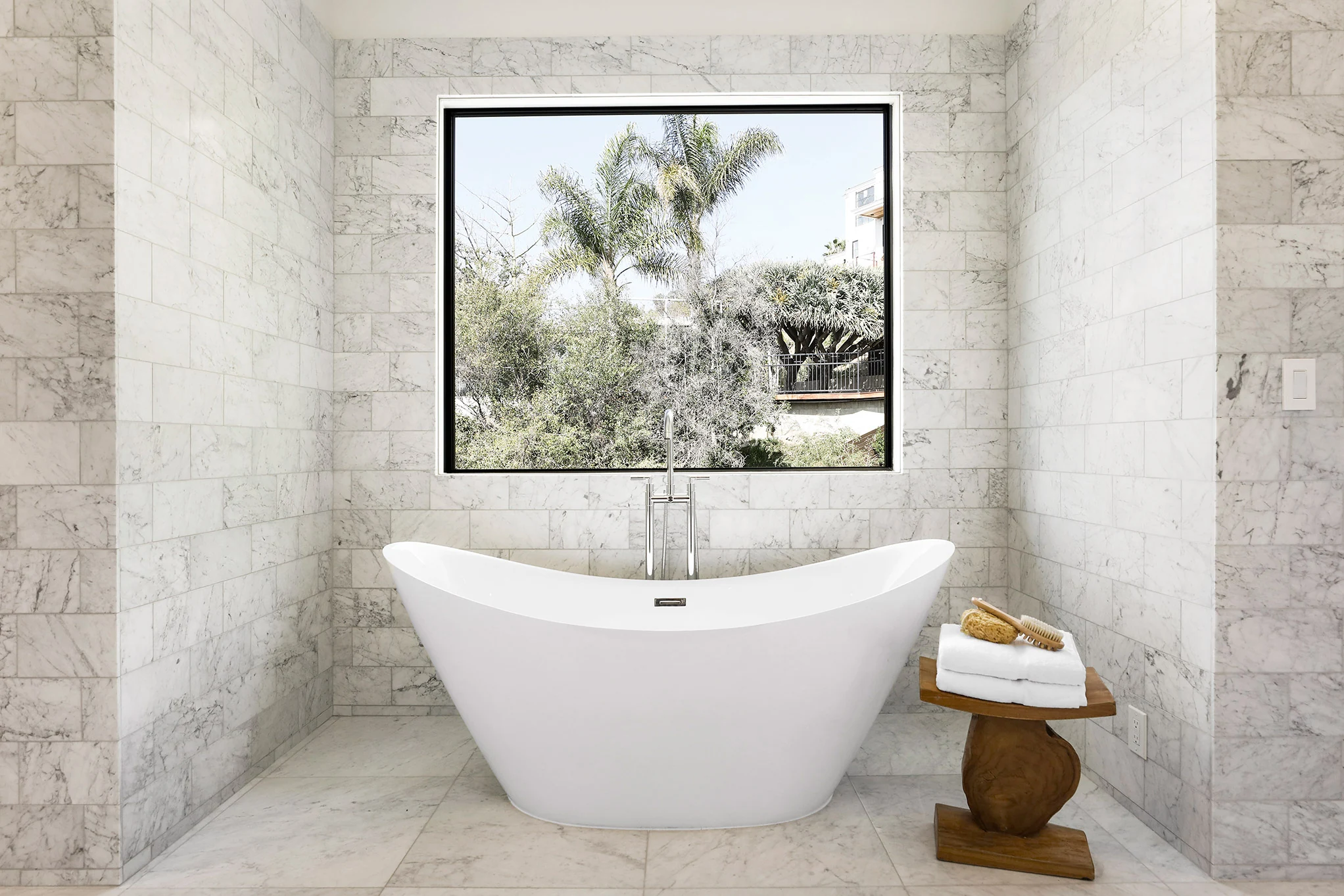 Cromwell Residence — Los Angeles, California photograph 9