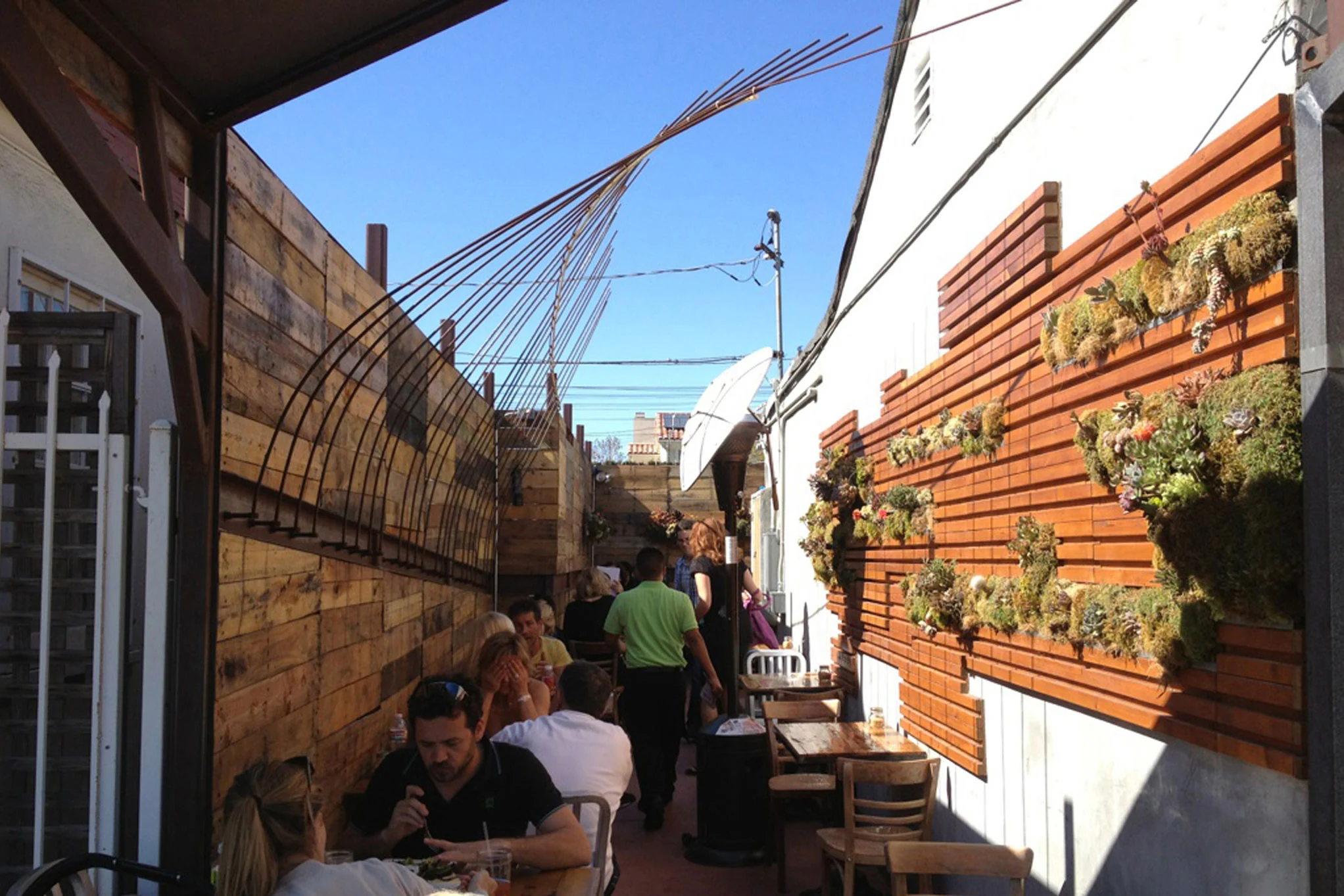 Kreation Kafe — Santa Monica, California photograph 8
